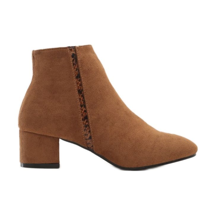 Vices Svěráky 7330-68-velbloud hnědý