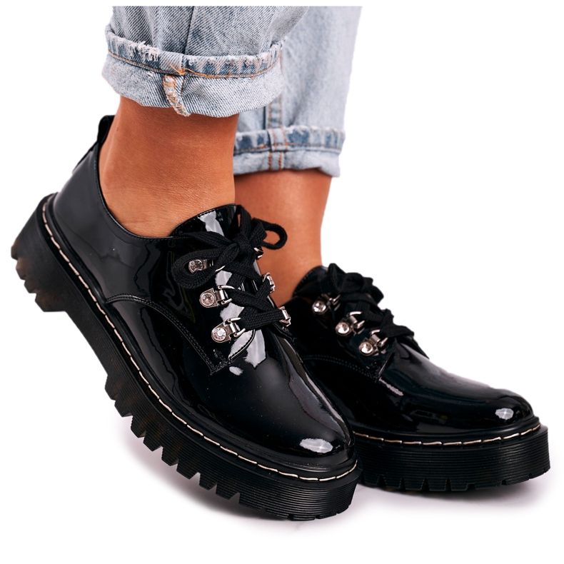 S.Barski Dámské boty Oxfords na platformě S. Barski HX15 lakované černou barvou černá