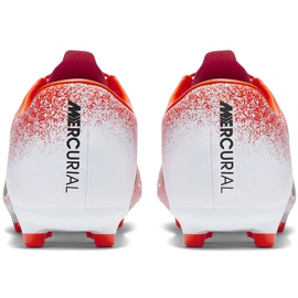 Fotbalová obuv Nike Mercurial Vapor 12 Academy Mg AH7375 801 vícebarevný červené Fotbalová obuv Nike Mercurial Vapor 12 Academy Mg AH7375 801 vícebarevný červené