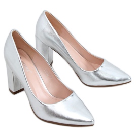 Čerpadla na stříbrném sloupku NF-65P Silver stříbro