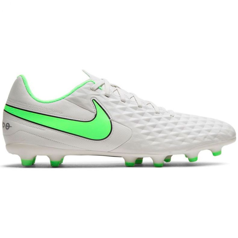 Kopačky Nike Tiempo Legend 8 Club Mg M AT6107-030 vícebarevný bílý