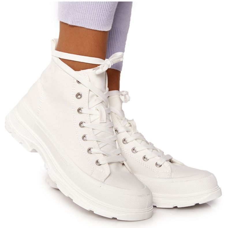 FB2 Dámské vysoké tenisky bílé Trissy na velké podrážce bílý