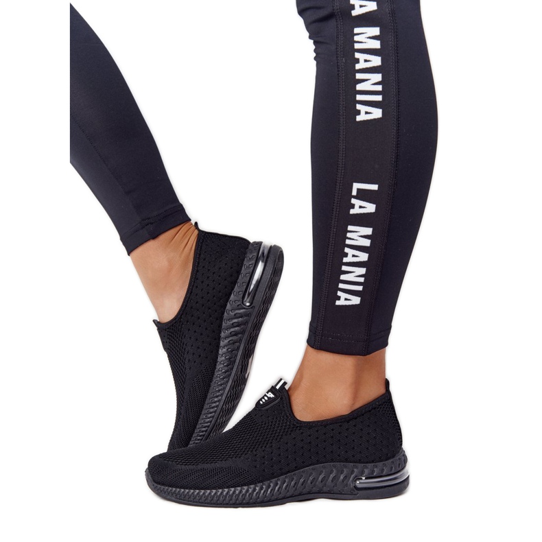 PS1 Dámské sportovní boty nazouvací černé, které jsou strečové černá