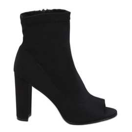 Černé boty s otevřenou špičkou NS031P Černá černý