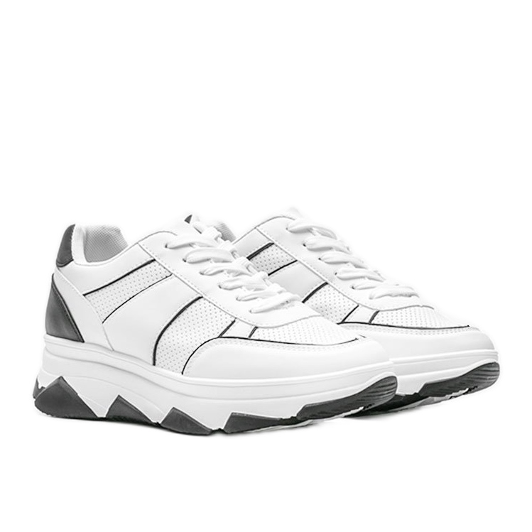 Černé a bílé tenisky od Julissy bílý