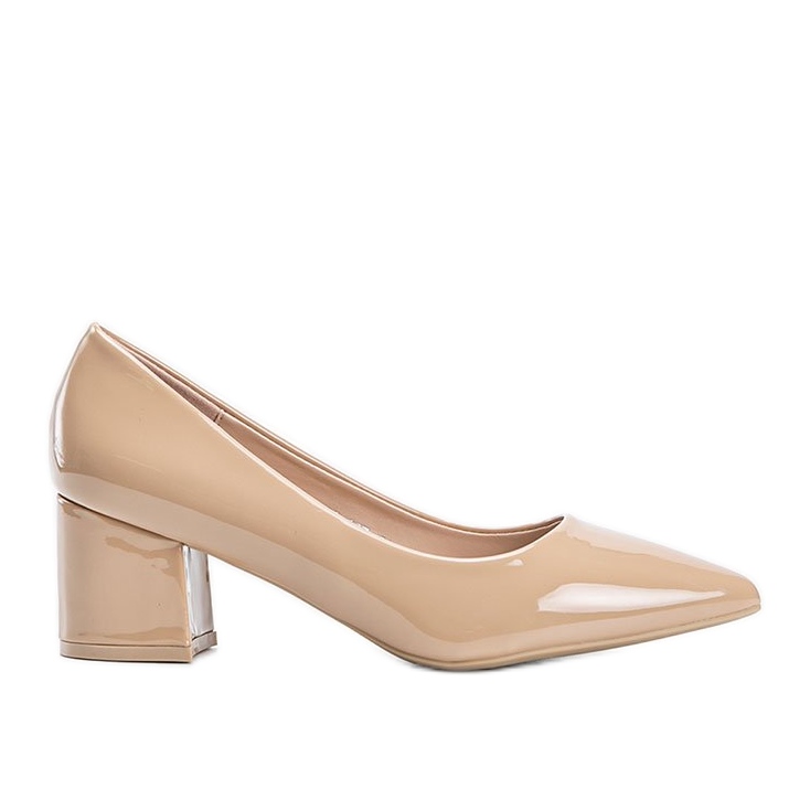 Béžové lodičky lakované na Damari bloku béžový