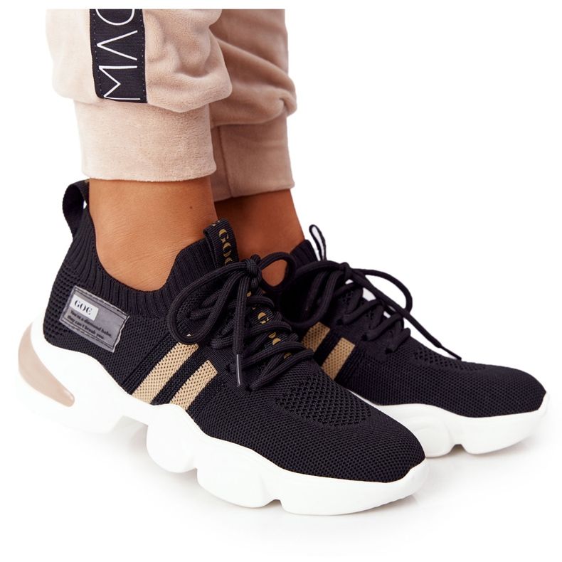 Dámské sportovní ponožky GOE HH2N4017 Black černá Dámské sportovní ponožky GOE HH2N4017 Black černá