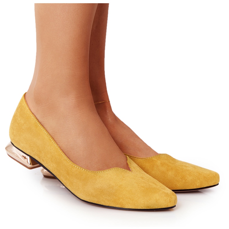 Žluté mokasíny na zlatých podpatcích Vinceza 21-10601 žlutá