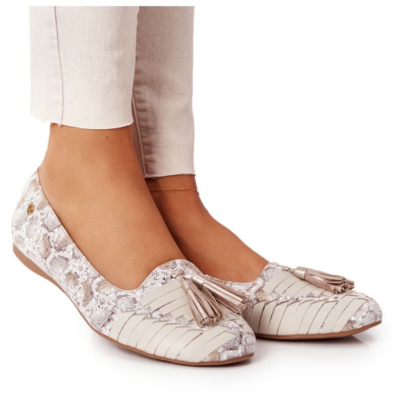 Kožené balerínky s třásněmi Maciejka 04016-25 béžovo-zlaté béžový zlatý