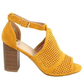 Sandály na vysokém podpatku s otevřenou špičkou CZ-10220 Yellow žluť