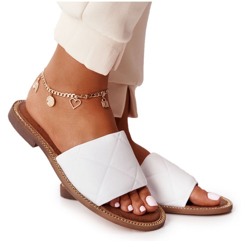 Kožené pantofle s prošíváním Nicole 2650 White bílý