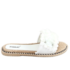 Bílé pantofle LS003 z bílých květin Bílé pantofle LS003 z bílých květin