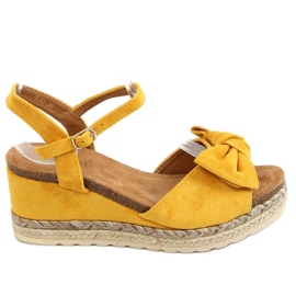 Espadrilky na klíncích s mašlí v medu YL92 Yellow žluť
