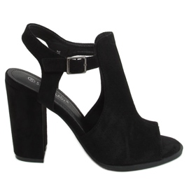Černé sandály na vysokém podpatku 2B7L6897-3 Black černý