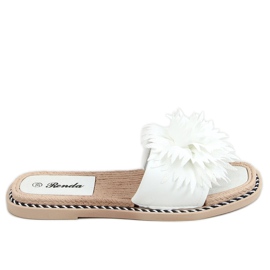 Bílé pantofle s květinami 35-218 Bílé bílý Bílé pantofle s květinami 35-218 Bílé bílý