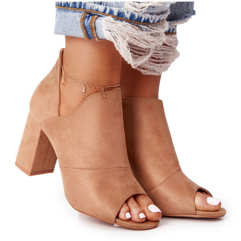 Jarní semišové boty na sloupku Vinceza 21-17095 béžové béžový