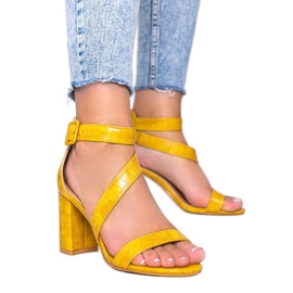 Hořčičné sandály na sloupku Silver Dust žlutá Hořčičné sandály na sloupku Silver Dust žlutá