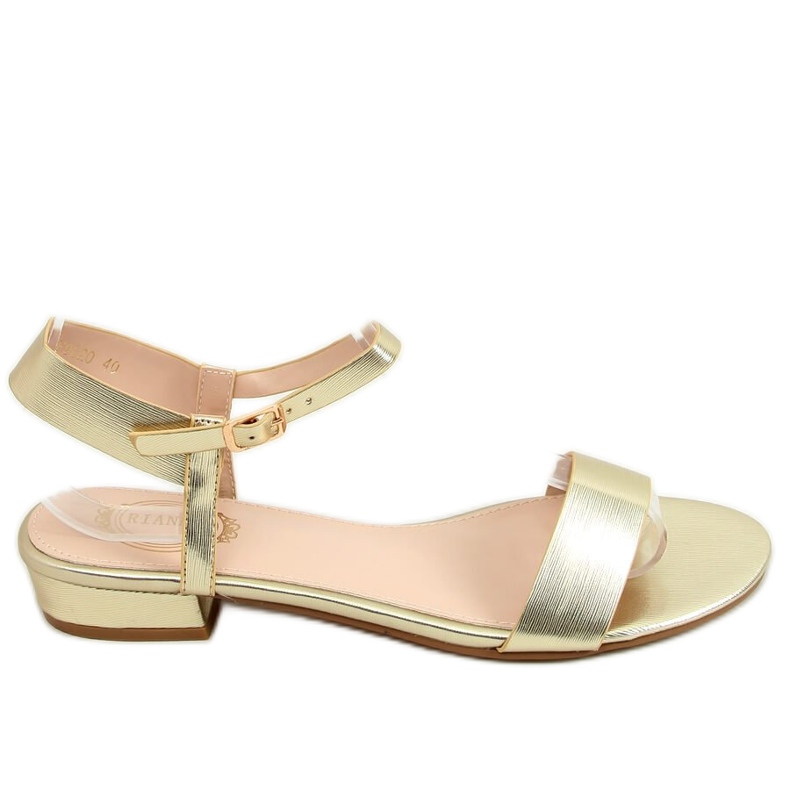 Ploché sandály se zlatem F9020 Gold zlatý