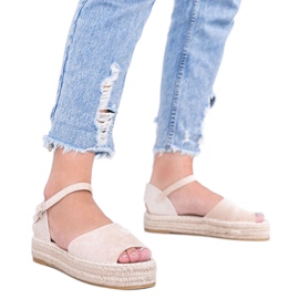 Béžové sandály na platformě Pearl River béžový