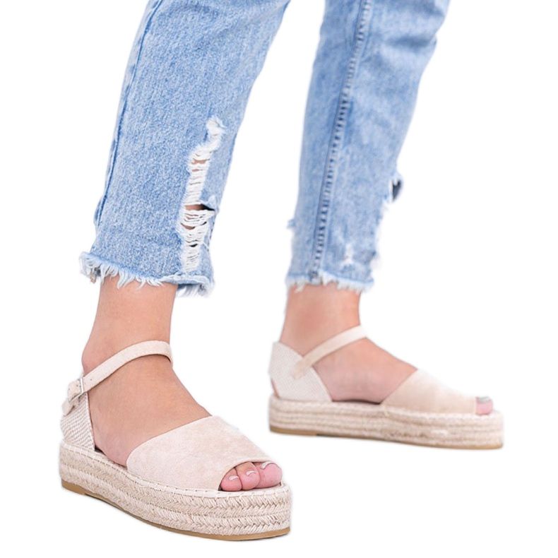 Béžové sandály na platformě Pearl River béžový