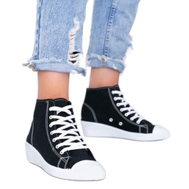 Černé kotníkové tenisky na klínku Marine černá