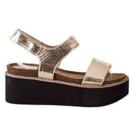 Corina Sandály Na Módní Platformě zlatý