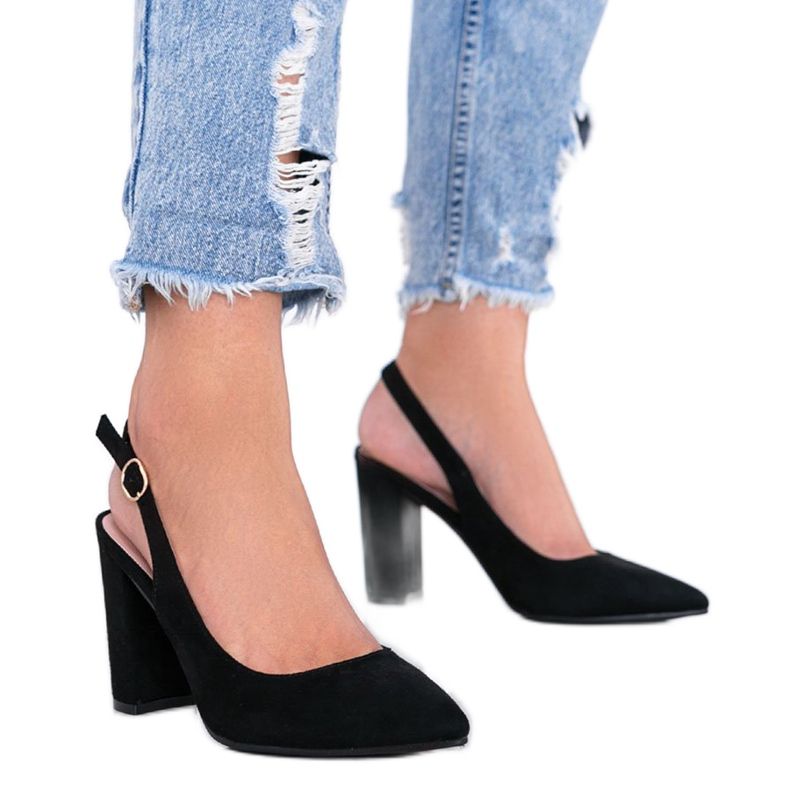 Černé lodičky na sloupku Pho černá