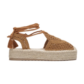 Vices Svěráky 3519-68-velbloud hnědý