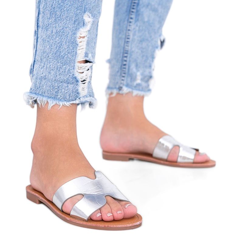 Stříbrné pantofle se vzorem krokodýlí kůže Phoenix stříbrný