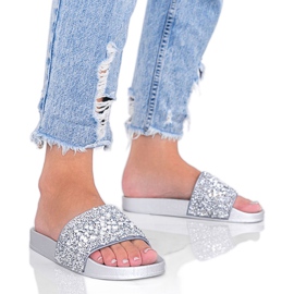 Stříbrné dámské pantofle Bling Bling stříbro