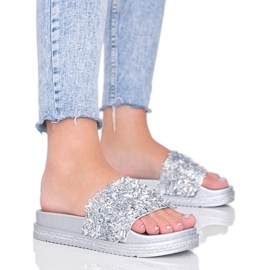 Stříbrné pantofle se zirkony Love Bling stříbro