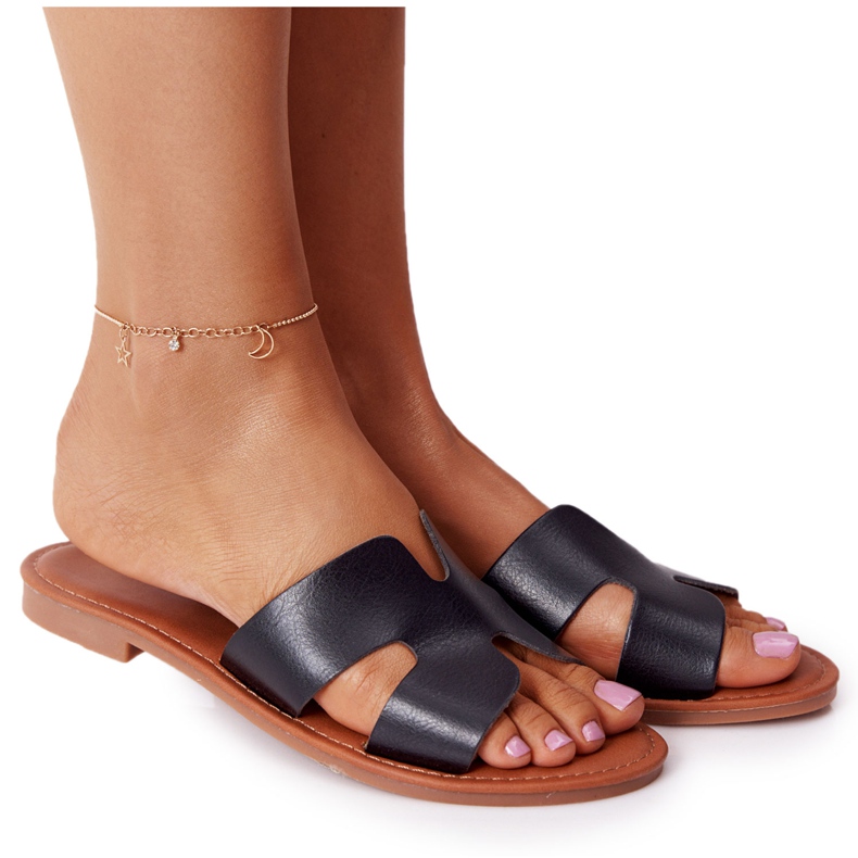 Dámské černé kožené pantofle Seres černá