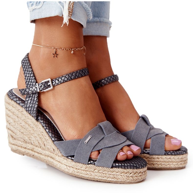 Kožené sandály na klínu Big Star HH274378 Silver stříbrný šedá