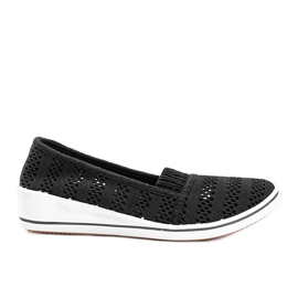 Černé tenisky Slip On na klínu SoHo černý