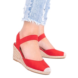 Červené espadrilky na Louise klín červený