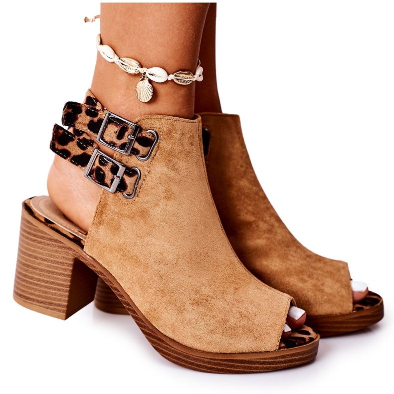 Semišové sandály na baru Lu Boo Camel Leopard hnědý Semišové sandály na baru Lu Boo Camel Leopard hnědý