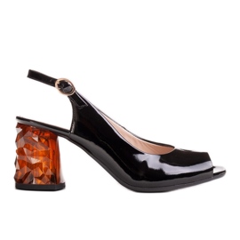 Marco Shoes Černě lakované sandály s 3D jantarovou patou černá Marco Shoes Černě lakované sandály s 3D jantarovou patou černá