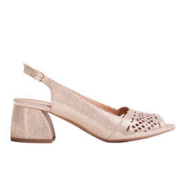 Marco Shoes Béžové a zlaté sandály ze semiše s perforací béžový Marco Shoes Béžové a zlaté sandály ze semiše s perforací béžový