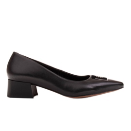 Marco Shoes Černé lodičky na nízkých podpatcích, zdobení tryskami černý