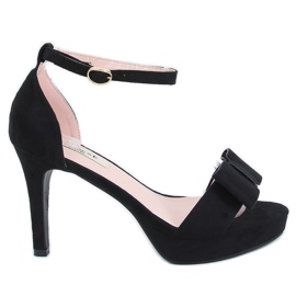 Černé sandály na platformě 9R32 Black černý