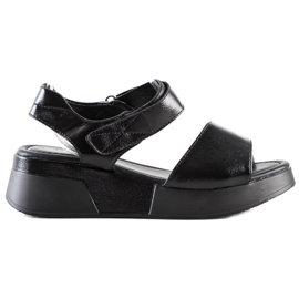 Weide Sandály na suchý zip černá