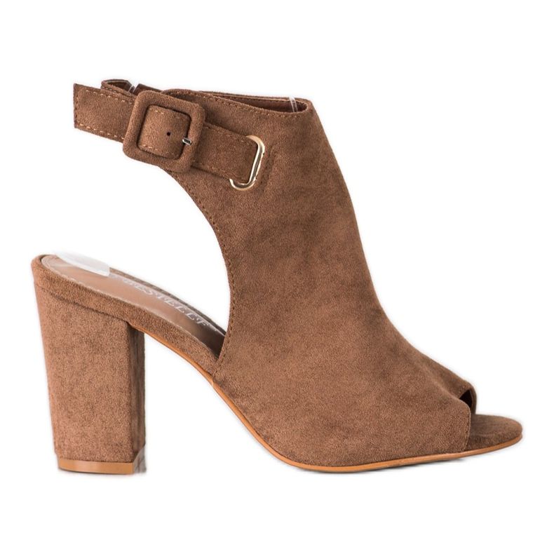 Bestelle Uzavřené sandály s přezkou hnědý