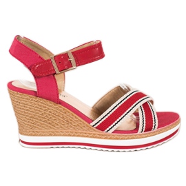 SHELOVET Sandály na klínku červené