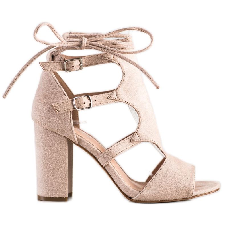 Bestelle Uzavřené sandály s vázáním béžový