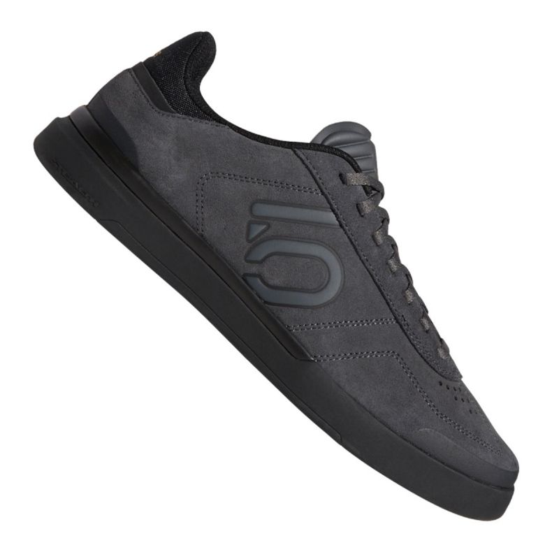 Boty adidas Sleuth Dlx M BC0659 vícebarevný šedá