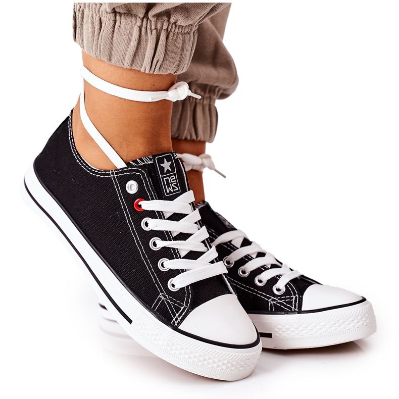 NEWS Dámské klasické černé tenisky s bílou podrážkou Ecoma černá