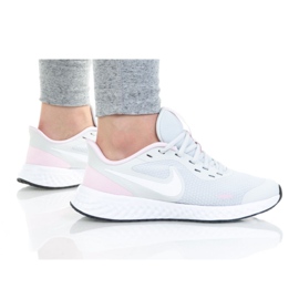 Boty Nike Revolution 5 (GS) Jr BQ5671-021 bílý černý
