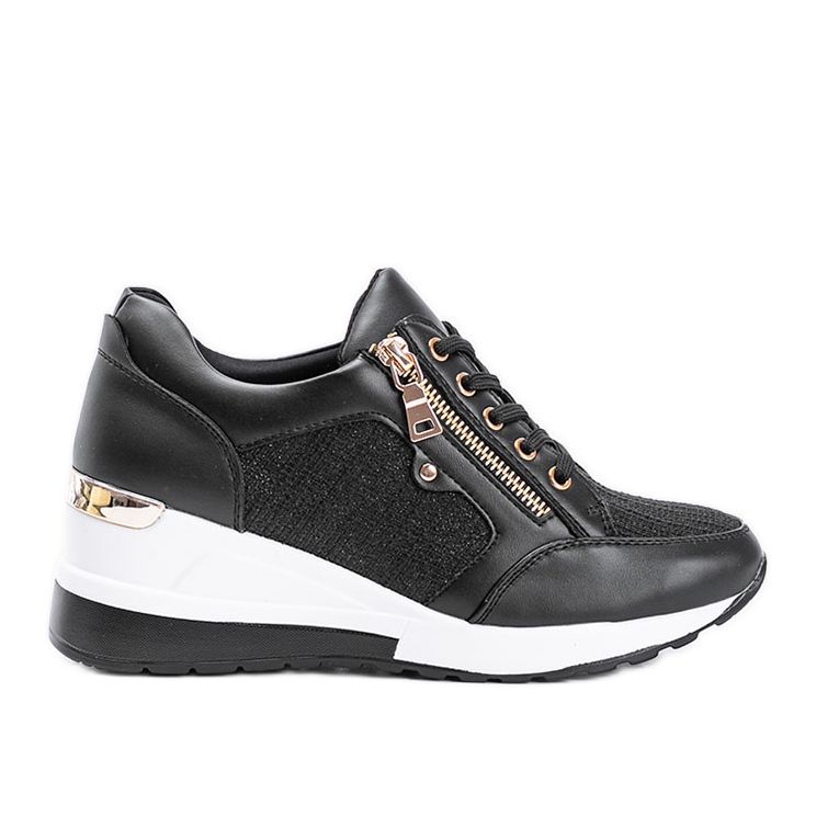 Černé lesklé tenisky na klínku The Moment černá