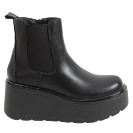 Černá QT22P Černá bota na vysoké podrážce