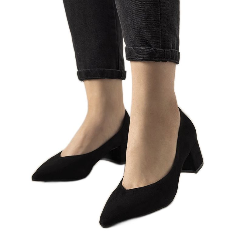 Černé lodičky na Florenově sloupku černá Černé lodičky na Florenově sloupku černá